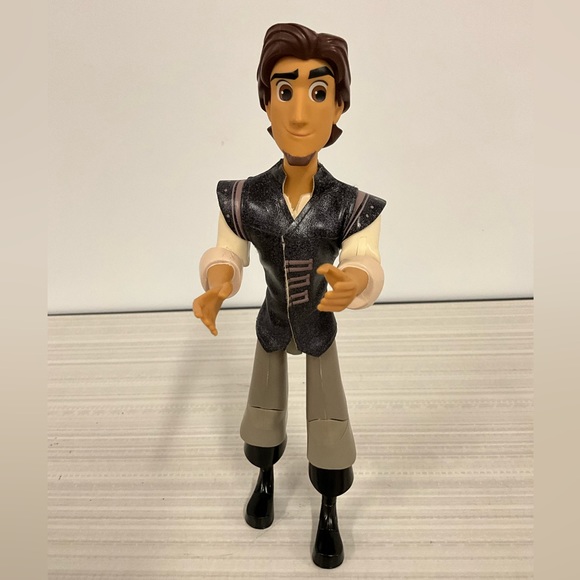 Flynn Rider Eugene Doll Tangled Repunzel 9” Articulated Poseable Hasbro - Picture 2 of 6